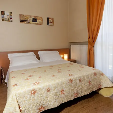 Donatello Hotel 3*