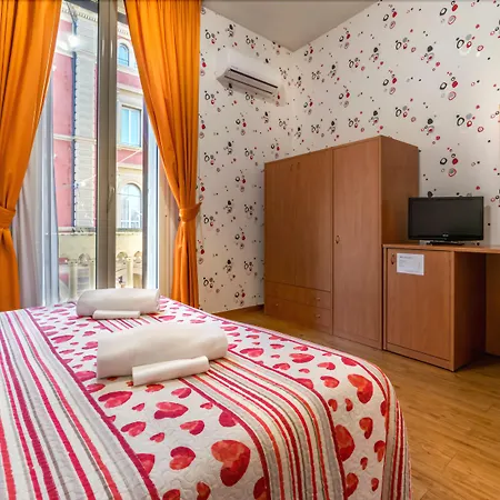 Hotel Donatello Bolonha