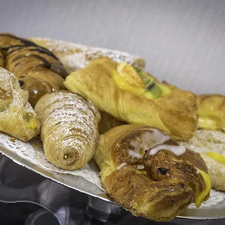 Donatello 3* Bologna