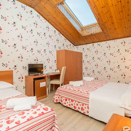Hotel Donatello 3*