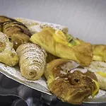 Donatello 3* Болонья
