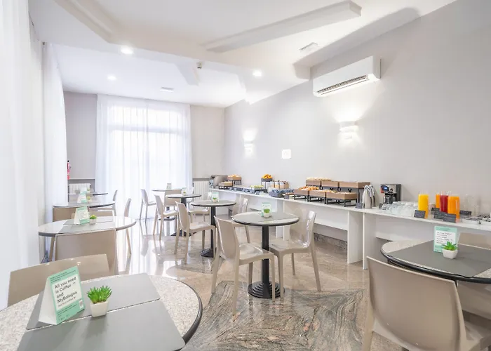 多纳泰罗酒店 3* 博洛尼亚